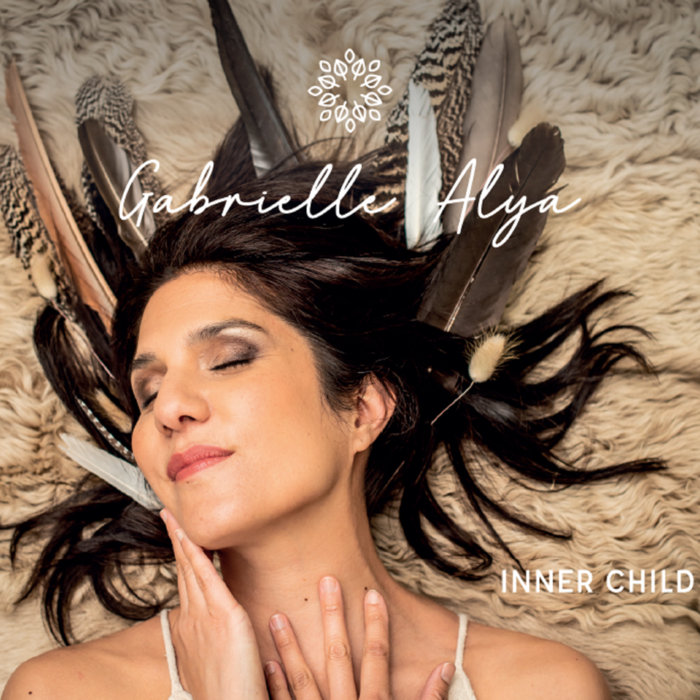 Inner Child, premier album de Gabrielle Alya